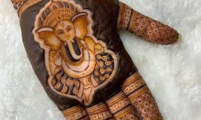 Sumit Mehandi Artist